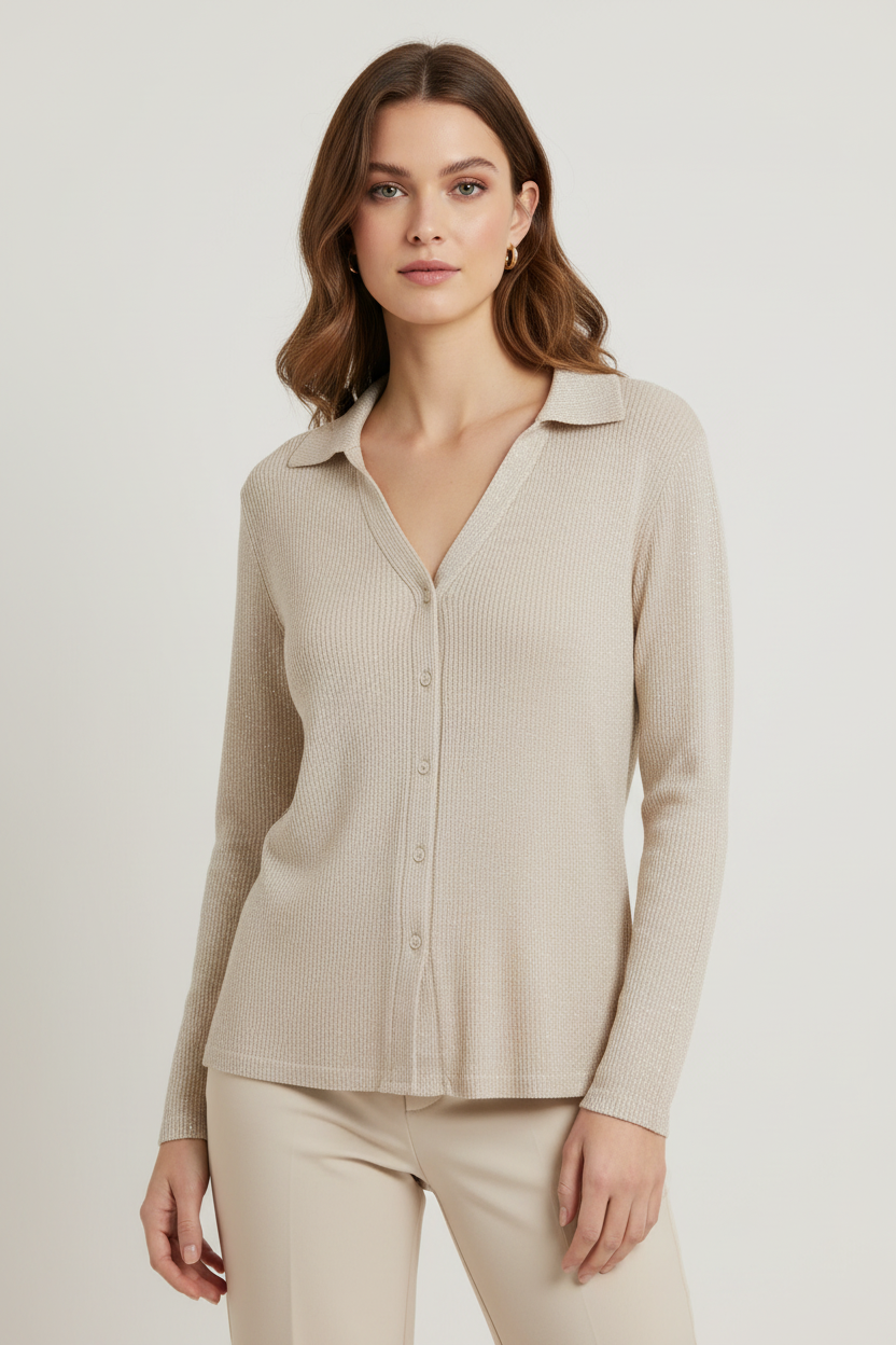 Mannequin femme 40-42 avec pull beige à paillettes