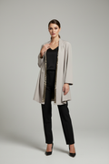 Mannequin femme M-L avec blazer long gris au genou