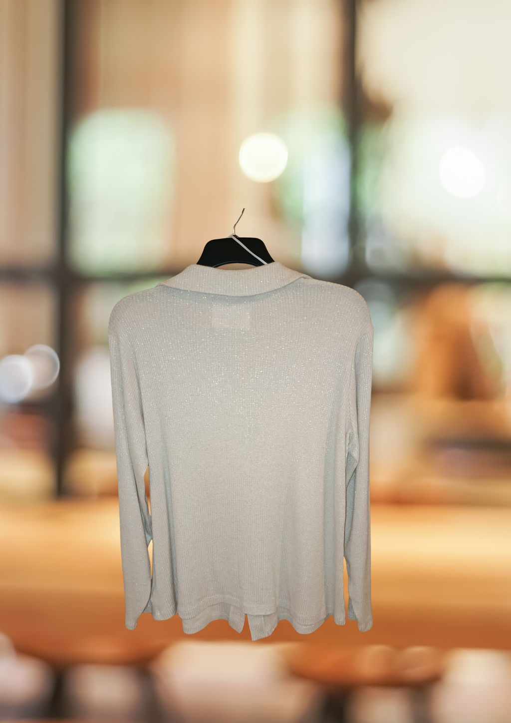 Gilet / cardigan maille fine irisée beige – style chic & élégant